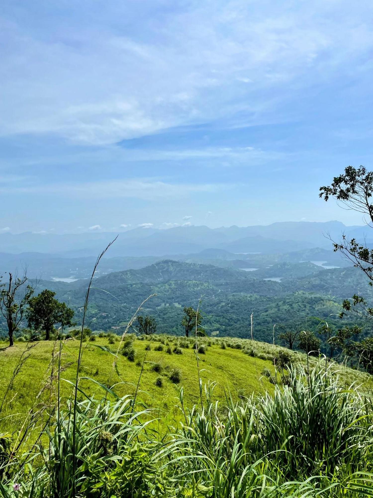 Bellwood Hills Resort & Spa Kandy Exterior photo