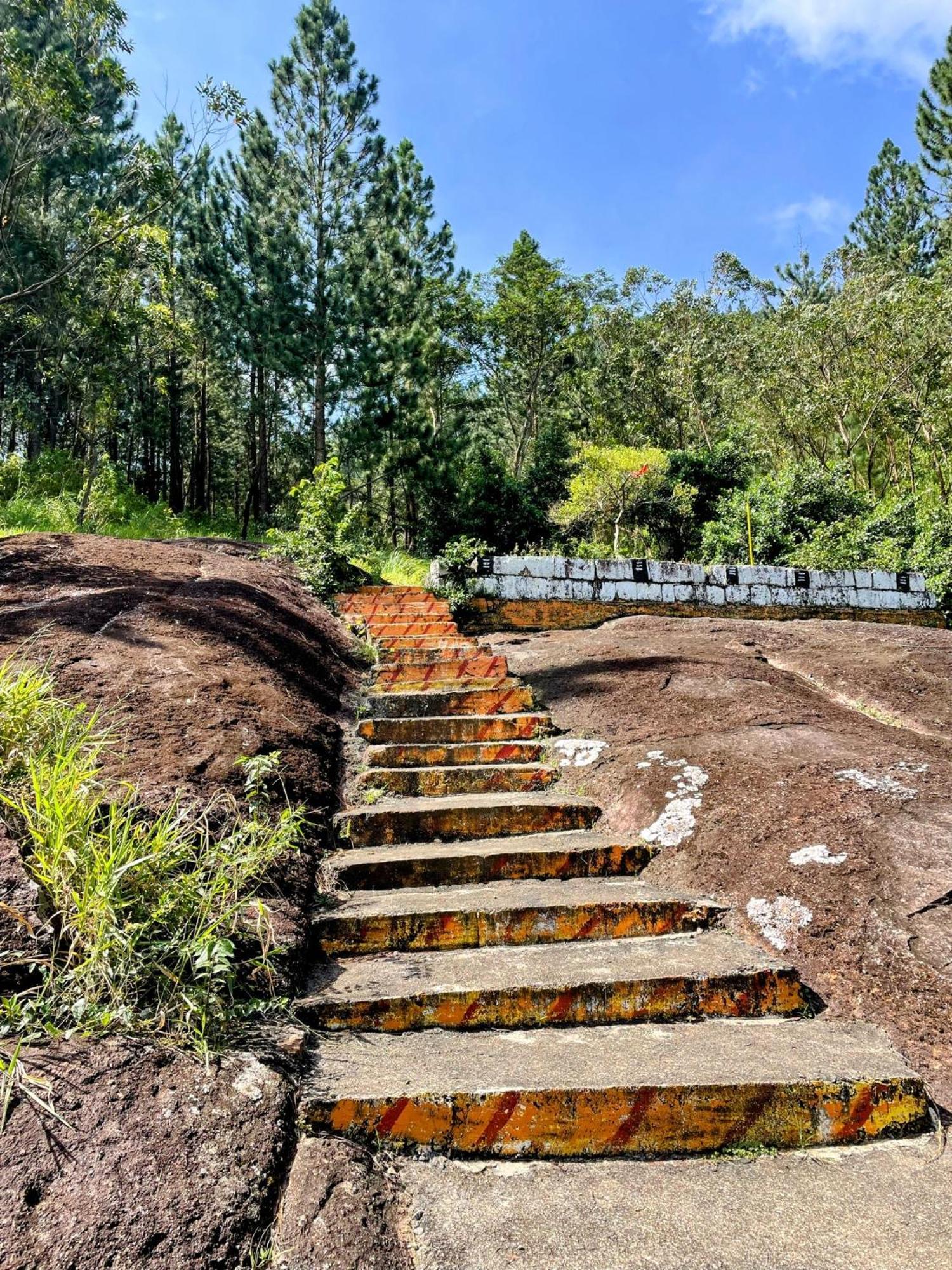 Bellwood Hills Resort & Spa Kandy Exterior photo